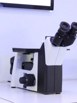 Metallographic microscope